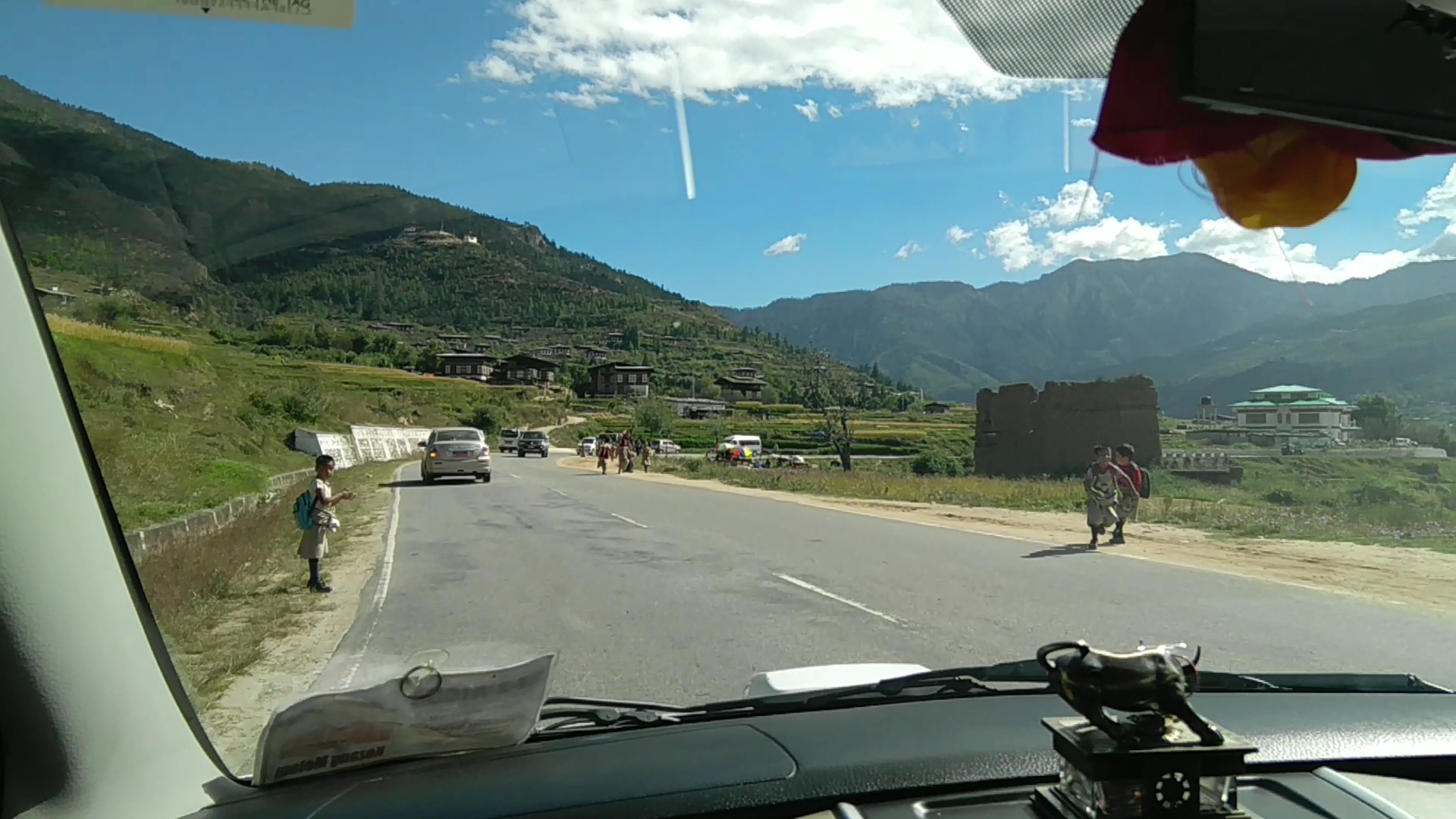 On the way to Thimpu from Paro